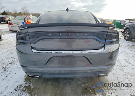 2019 Dodge Charger Sxt z USA, uszkodzony, nr VIN 2C3CDXJG3KH730381